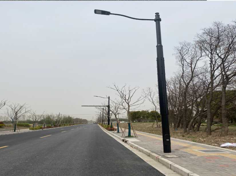 基隆市上海综合杆 太阳能路灯工程